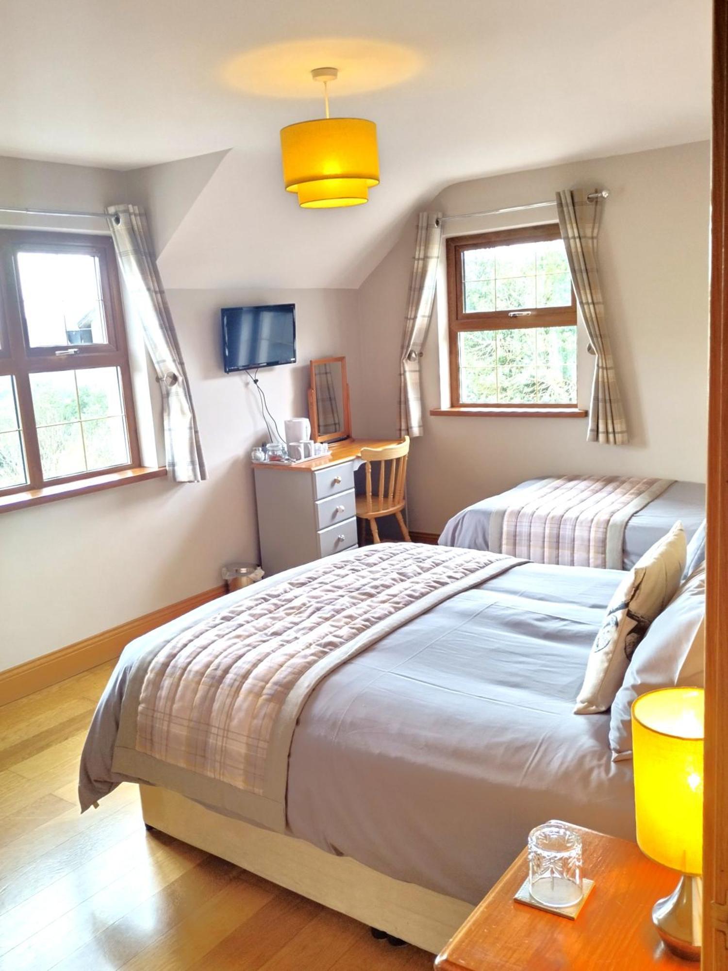 Glenn Eireann House Bed and Breakfast Cushendall Εξωτερικό φωτογραφία