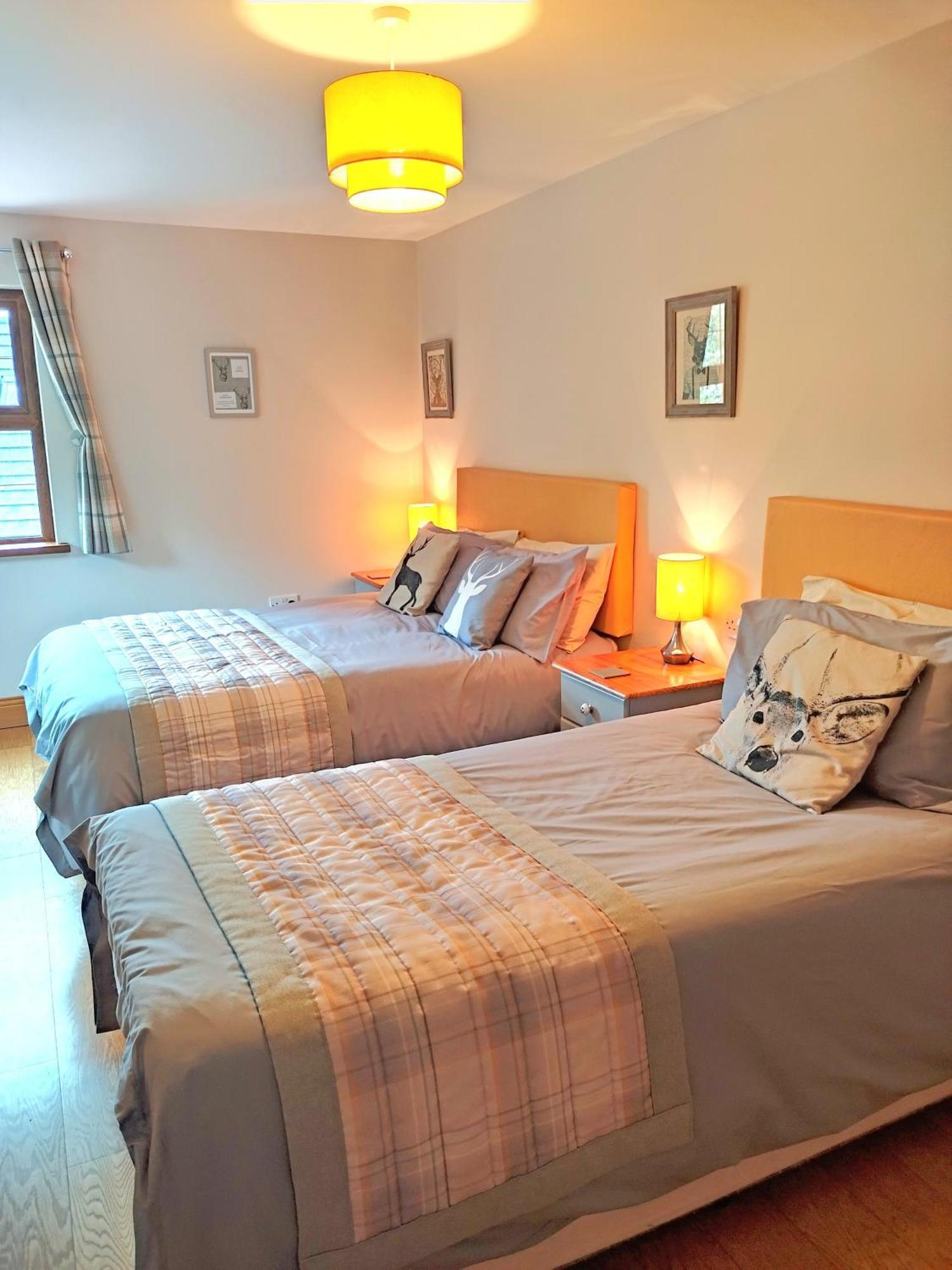 Glenn Eireann House Bed and Breakfast Cushendall Εξωτερικό φωτογραφία