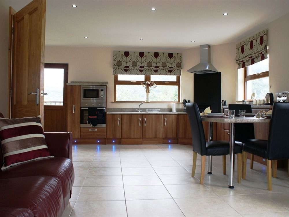 Glenn Eireann House Bed and Breakfast Cushendall Εξωτερικό φωτογραφία